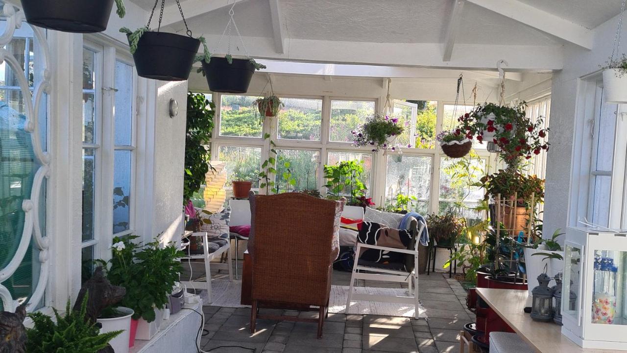 Villa Luna Breakfast Hotel Killeberg Dış mekan fotoğraf